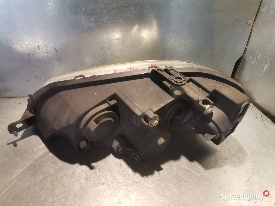 FIAT PUNTO 2 FL LAMPA PRAWA PRZEDNIA Rok produkcji 2006 Nowy Sącz