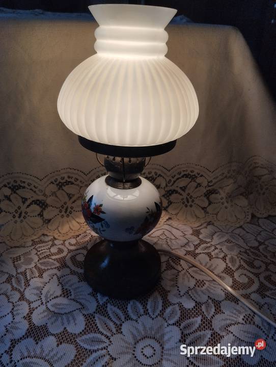 Lampka nocna Chrcynno