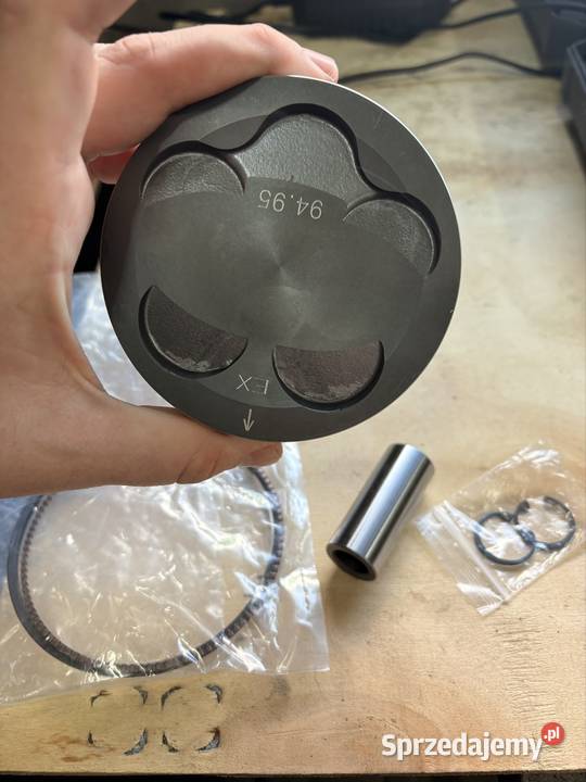 Sprzedam nowy tłok kuty 9495 mm komplet warmińsko-mazurskie Rumy