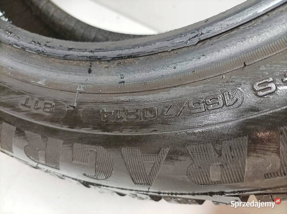 4x OPONA ZIMOWA GOODYEAR ULTRA GRIP 8 16570R14 70