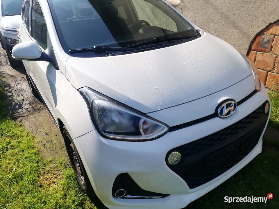 Hyundai i10 automat grzane fotele kierownica do Ostrów Wielkopolski