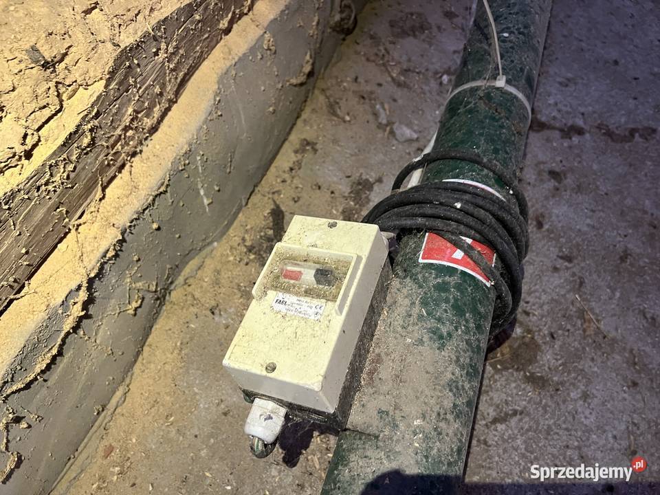 Przenośnik ślimakowy Adraf nieuszkodzony Stanów