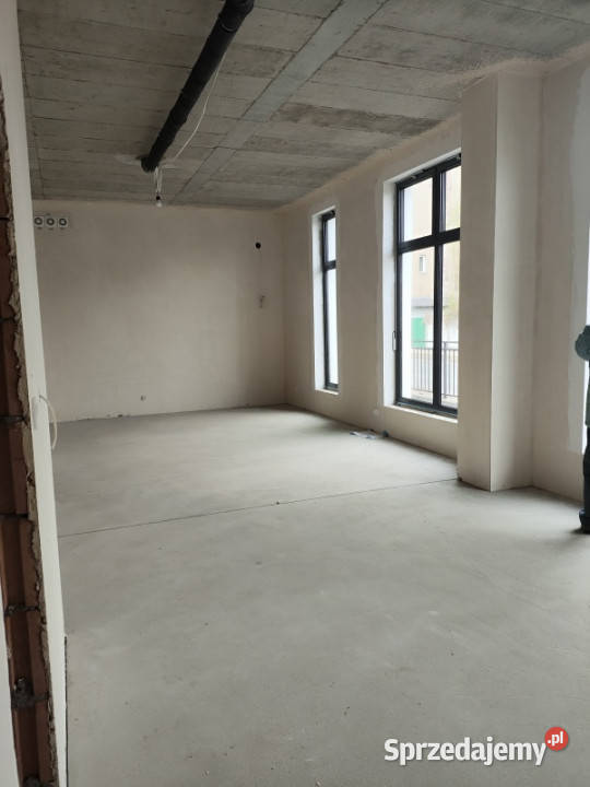 Wynajmę lokale użytkowe 61 m2 i 64 m2