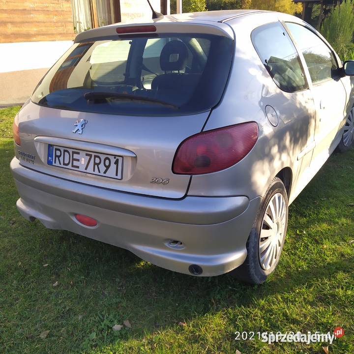 Peugeot 206 3 drzwiowy Benzlpg 1390cm3 206 Pilzno sprzedam