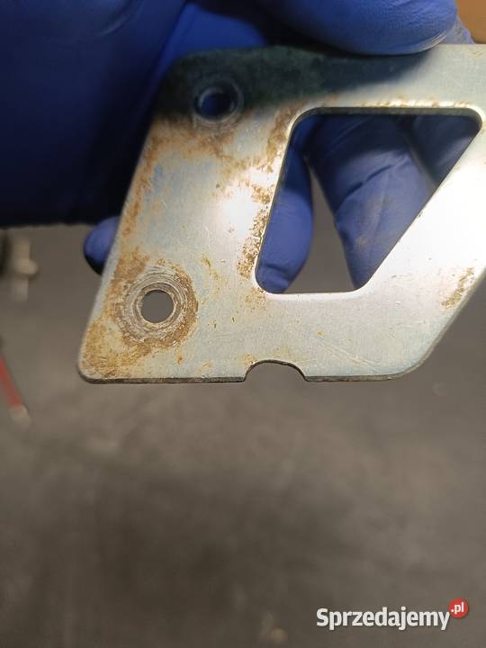 Osłona blaszka zacisk hamulcowy tył części Gołaczewy sprzedam