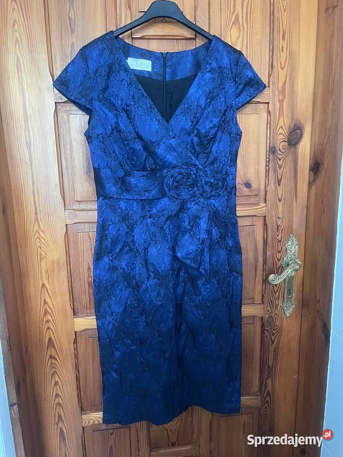 elegancka koktajlowa sukienka niebieski