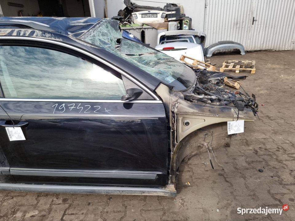 ĆWIARTKA PRAWA PRZÓD SKODA SUPERB II LF9R Części samochodowe Lipno