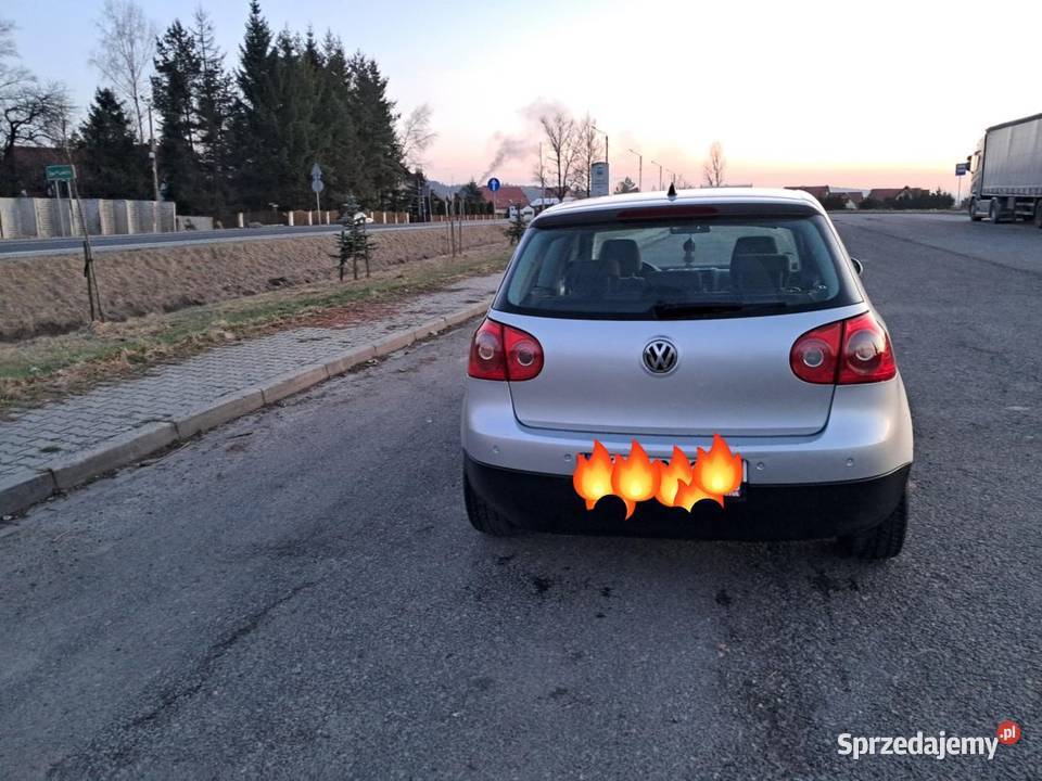 Volkswagen GOLF V nieuszkodzony Podwilk