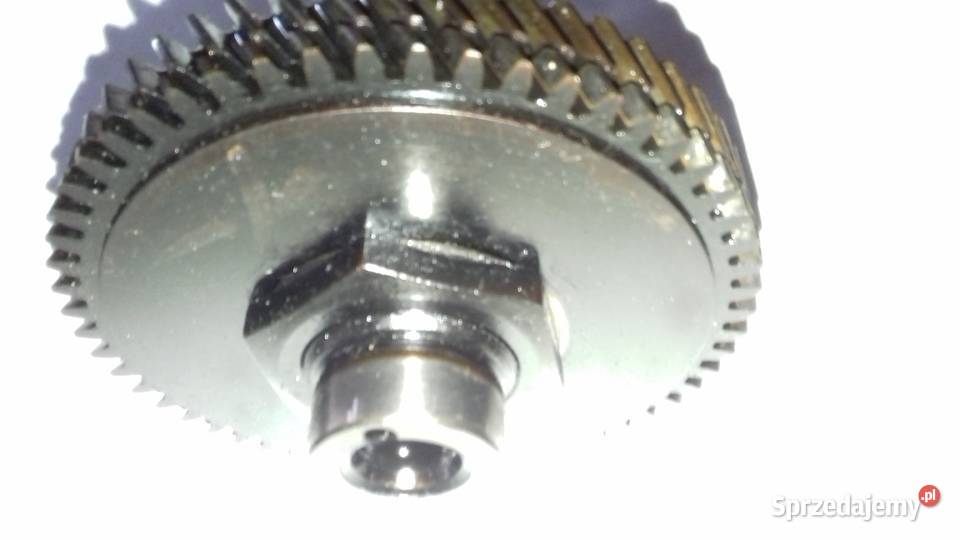 Wałek rozrządu wydechowy 18 V6 MX3 MX6 Mazda Jaworzno