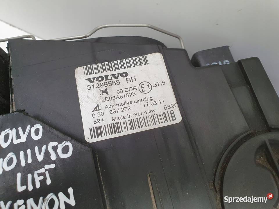 LAMPA PRAWA Volvo S40 II V50 LIFT PRZEDNIA prawy Chełm