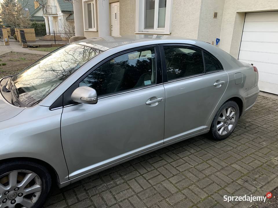 Sprzedam auto Toyota Avensis II gen liftingu Legionowo