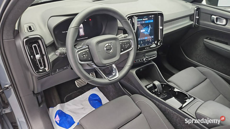 Volvo XC 40 73kWh P6 Recharge Plus aut Z czujnik deszczu Warszawa