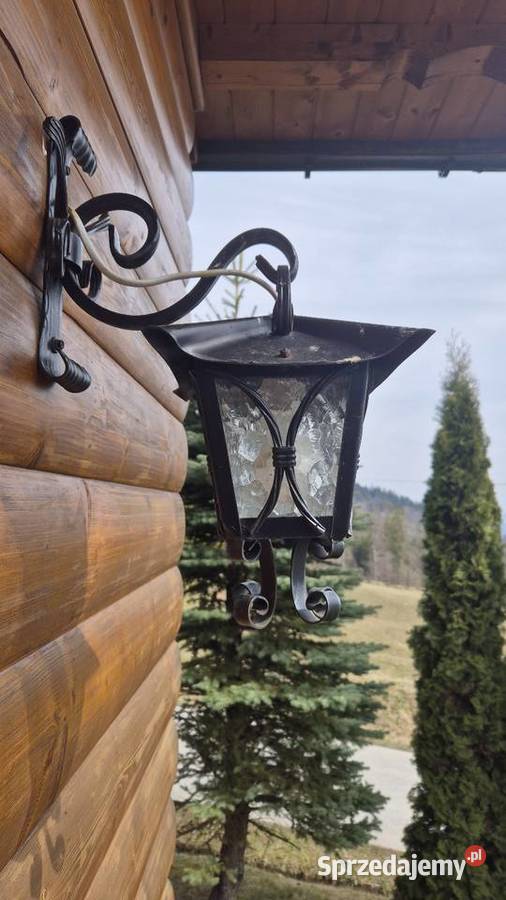 Kinkiet wiszący kuta lampa na taras lampa Wadowice