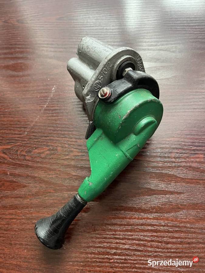 Kran hamulca ręcznego ciężarówki PRL sprzedam