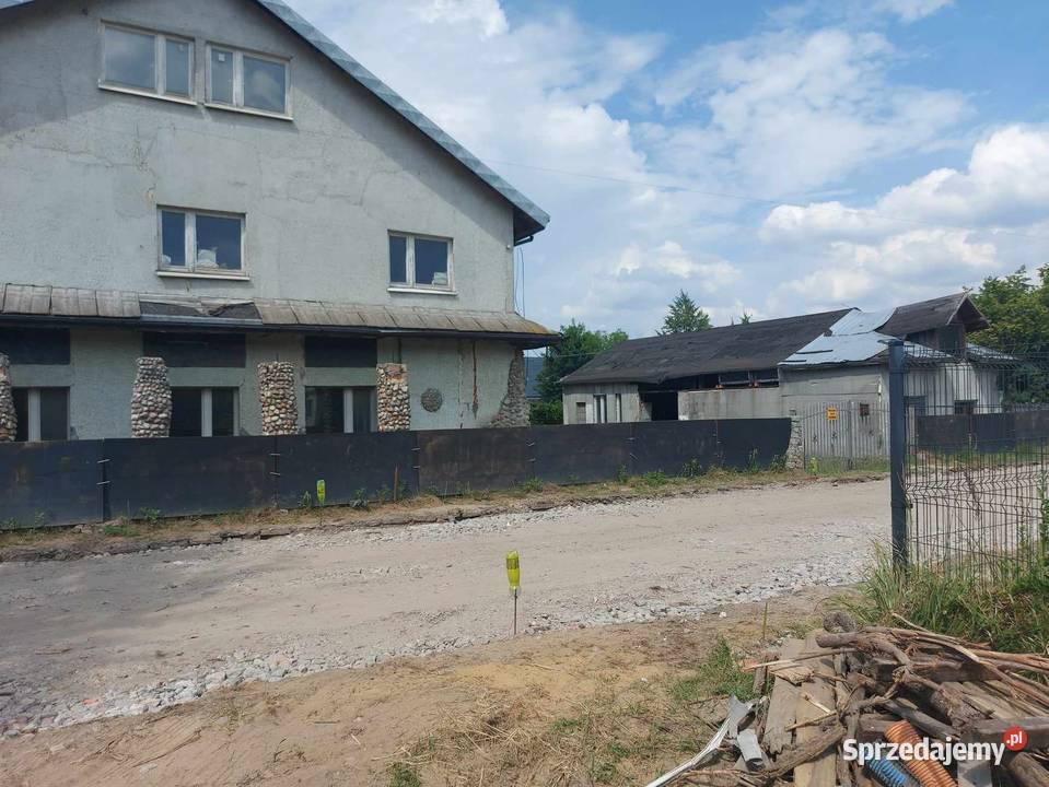 Dom w Kazimierowie Kazimierów sprzedam