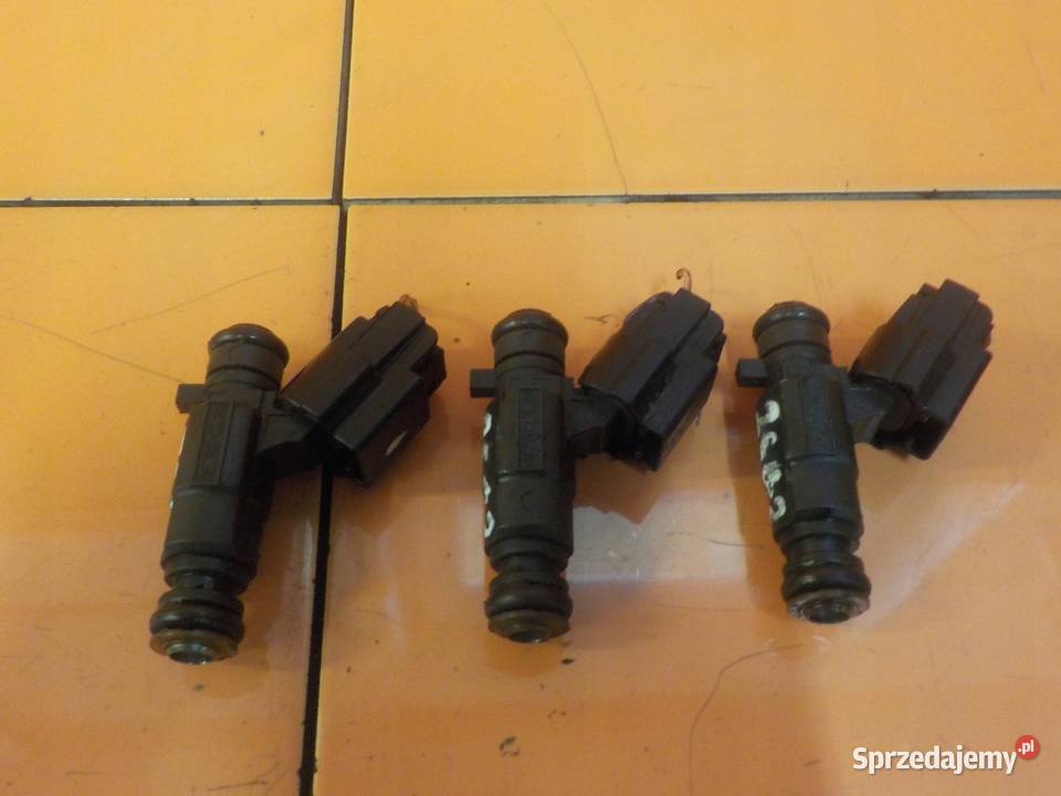 PEUGEOT 208 C3 DS30 12 VTI 14r 82 HMZ wtrysk Suków