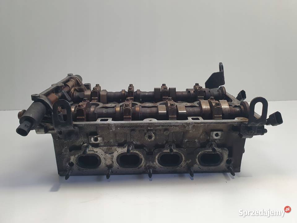 Opel Zafira B Astra J 16 16V A16XER GŁOWICA osobowe Głowice cylindrów Chełm