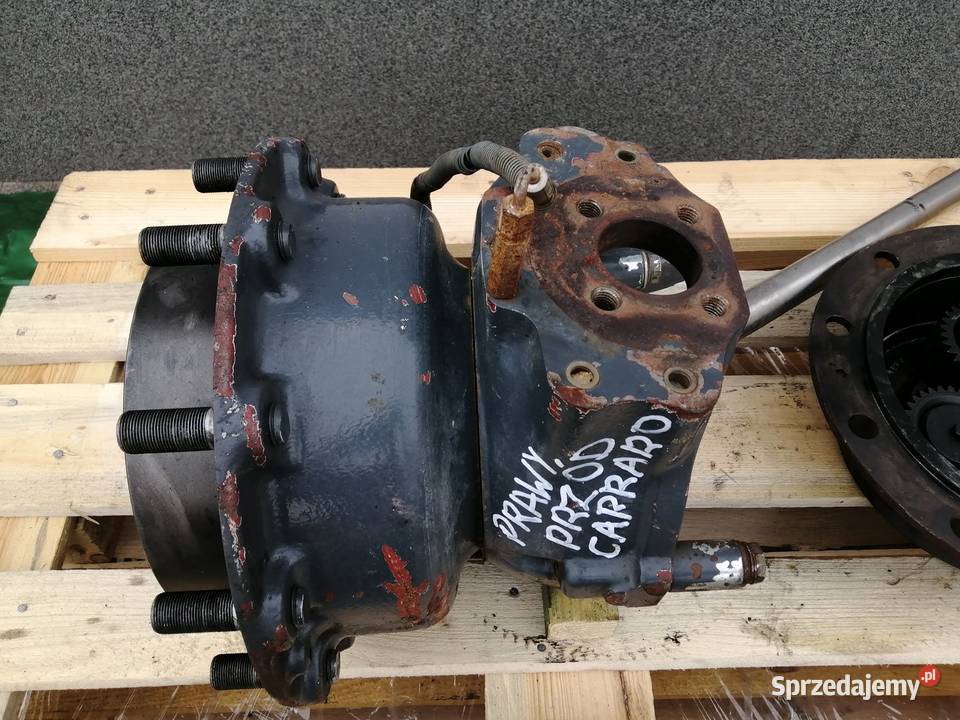 Zwolnica Zwrotnica prawy przód Fermec 965 Wilkowo