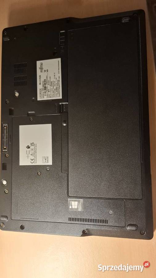 Fujitsu LifeBook E5411 Intel Core i5 11 gen 16 Intel Core i5 łódzkie