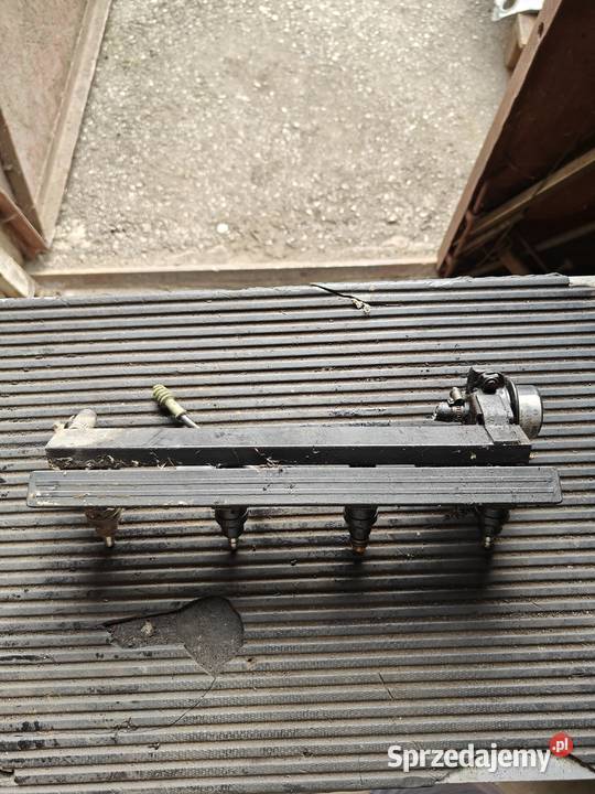 Listwa wtryskowa BMW E30 16 Łagów