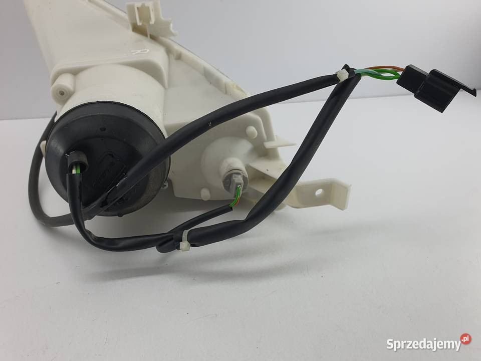 Lampa Przod Prawa Soczewka Peugeot Jet Force 50 łódzkie Łódź