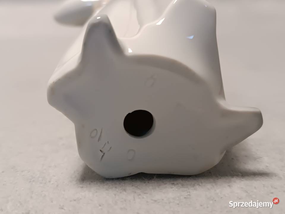 LLADRO 68 Dziewczynka w nocnej koszuli Scornful Antyki