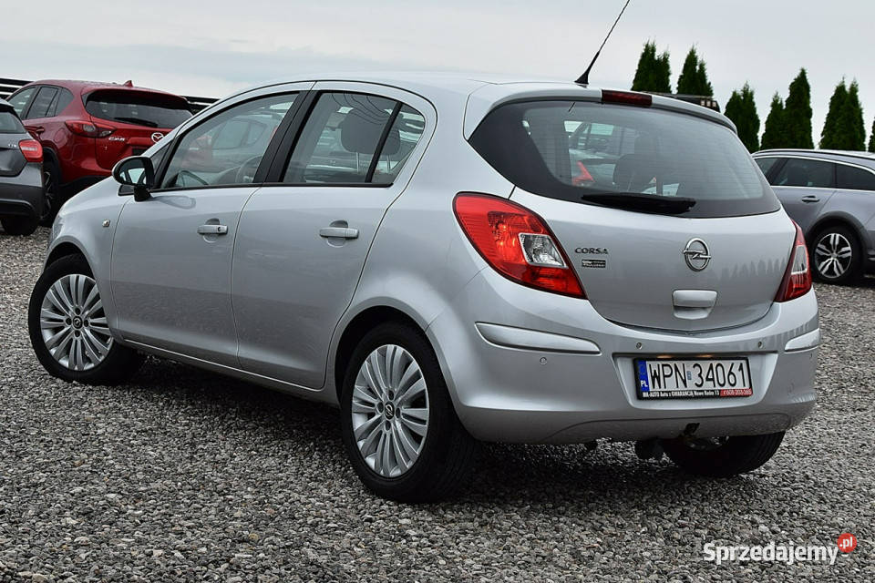 Opel Corsa Podgrzewane fotele Alu Gwarancja D wielofunkcyjna kierownica Nowe Kucice