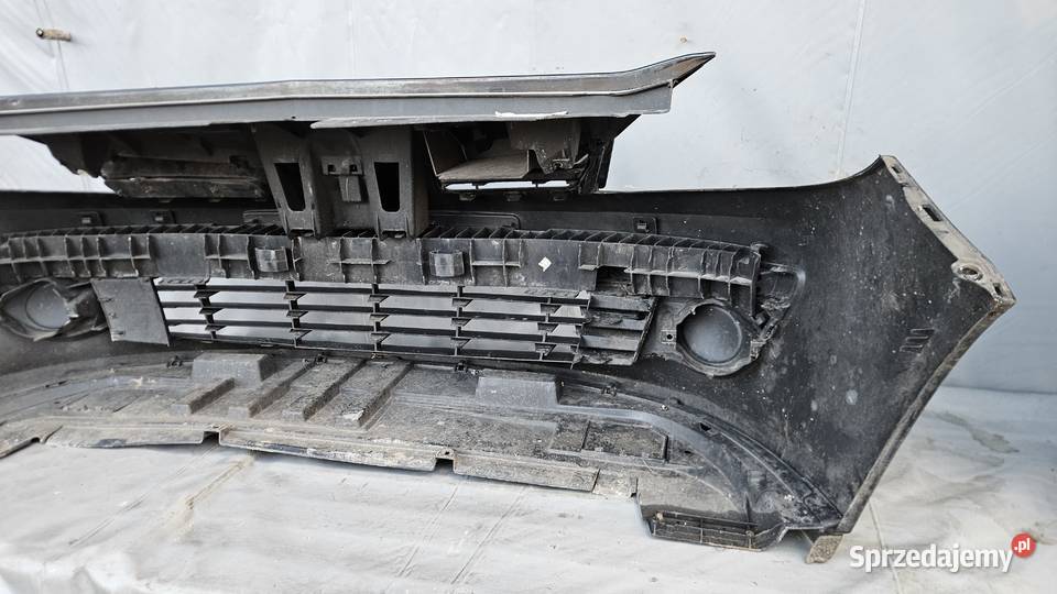 ZDERZAK PRZEDNI PRZÓD RENAULT CLIO 3 III 185 Radom sprzedam