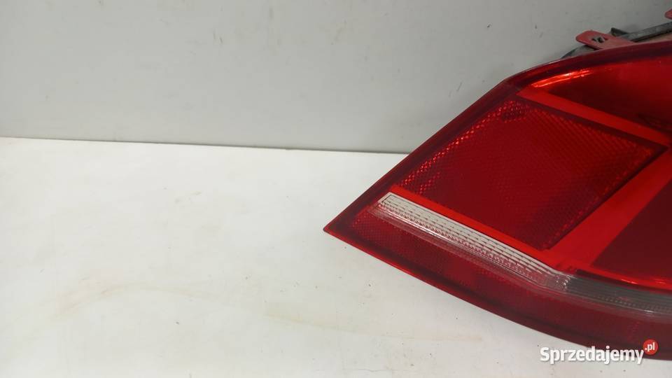 VW PASSAT B7 SEDAN LAMPA TYŁ LEWA wielkopolskie Zbierkowo