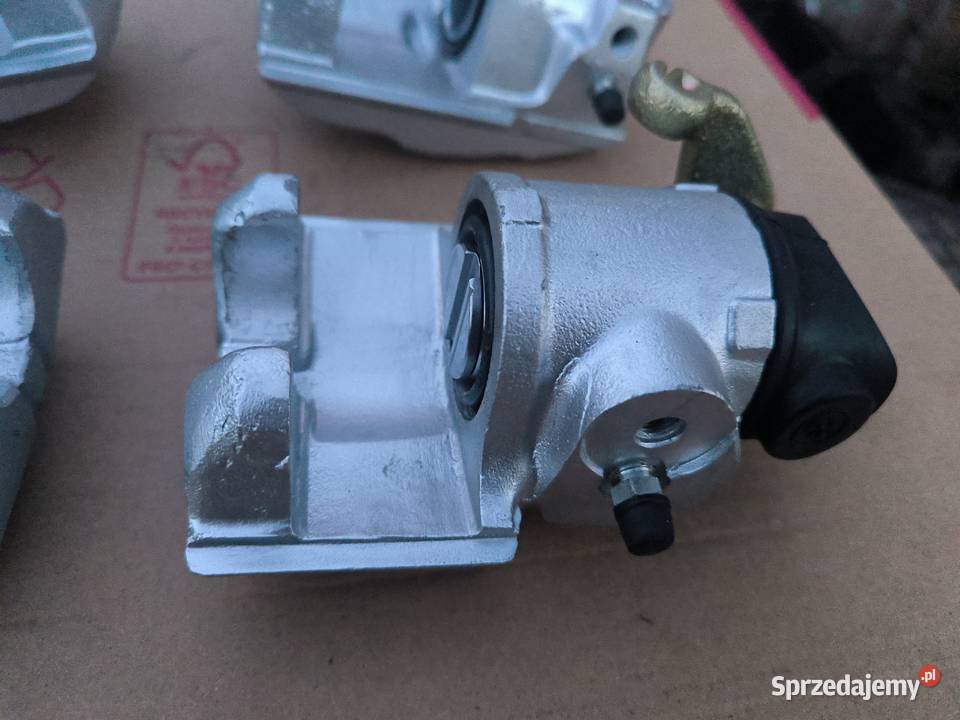 Polonez Fiat 125p FSO zaciski przednie tylne osobowe