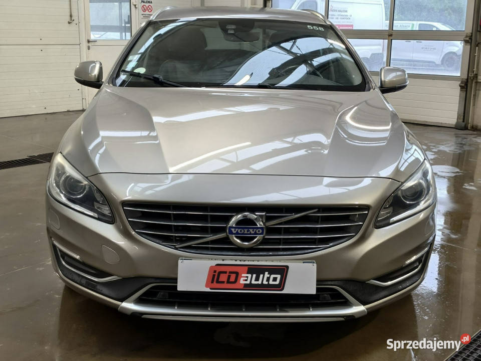 Volvo V60 20 diesel 150 automat skóra xenon małopolskie Kęty