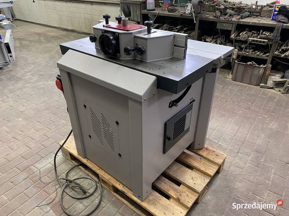 Frezarka FELDER HAMMER F3 z pochyłem i wózkiem