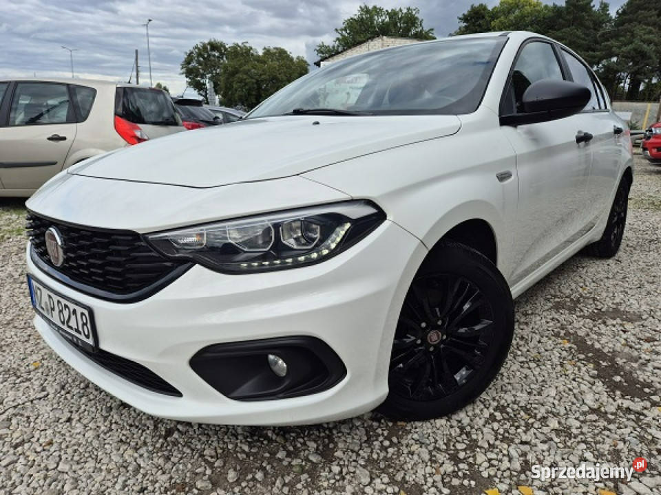 Fiat Tipo Model 2020 Ksenon Grzane fotel II 2016 przyciemniane szyby Bydgoszcz
