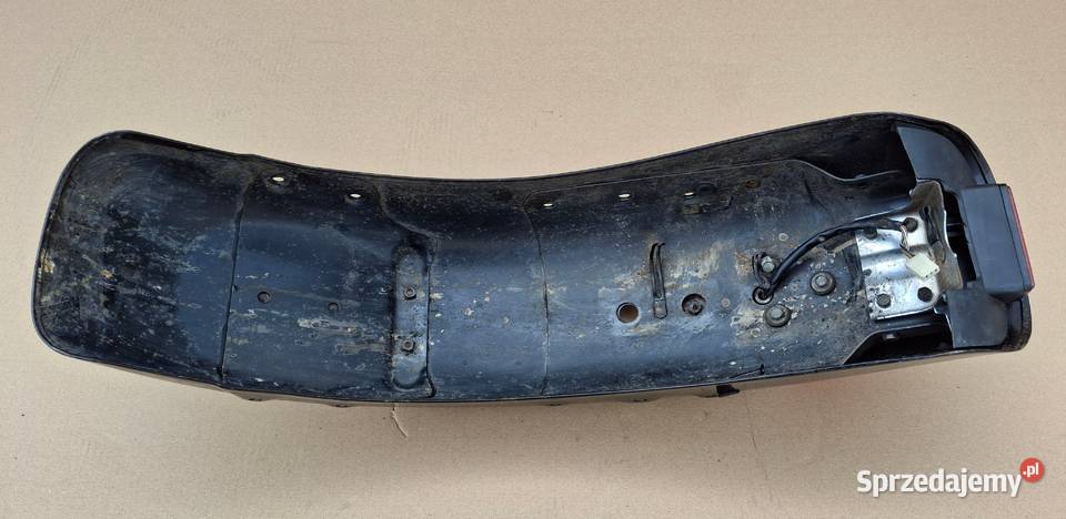 SUZUKI INTRUDER VS 1400 BŁOTNIK TYŁ LAMPA Błotniki motocyklowe Bieleń