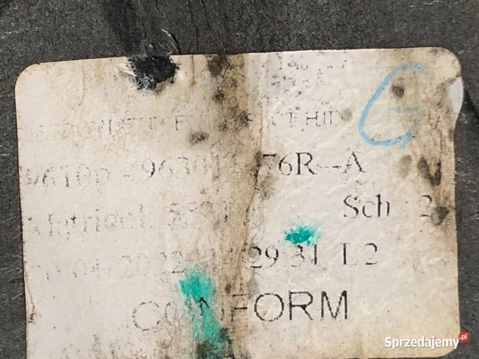 LUSTERKO PRAWY DACIA DUSTER Hatchback ZEWNĘTRZNE sprzedam