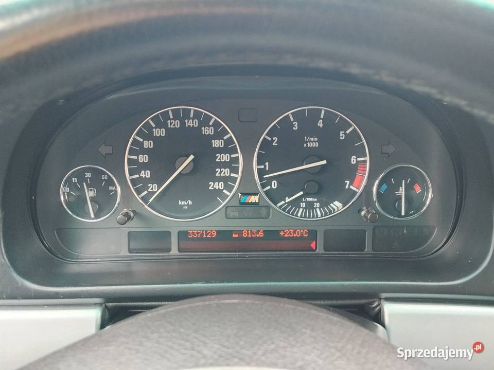 BMW E39 520i 170