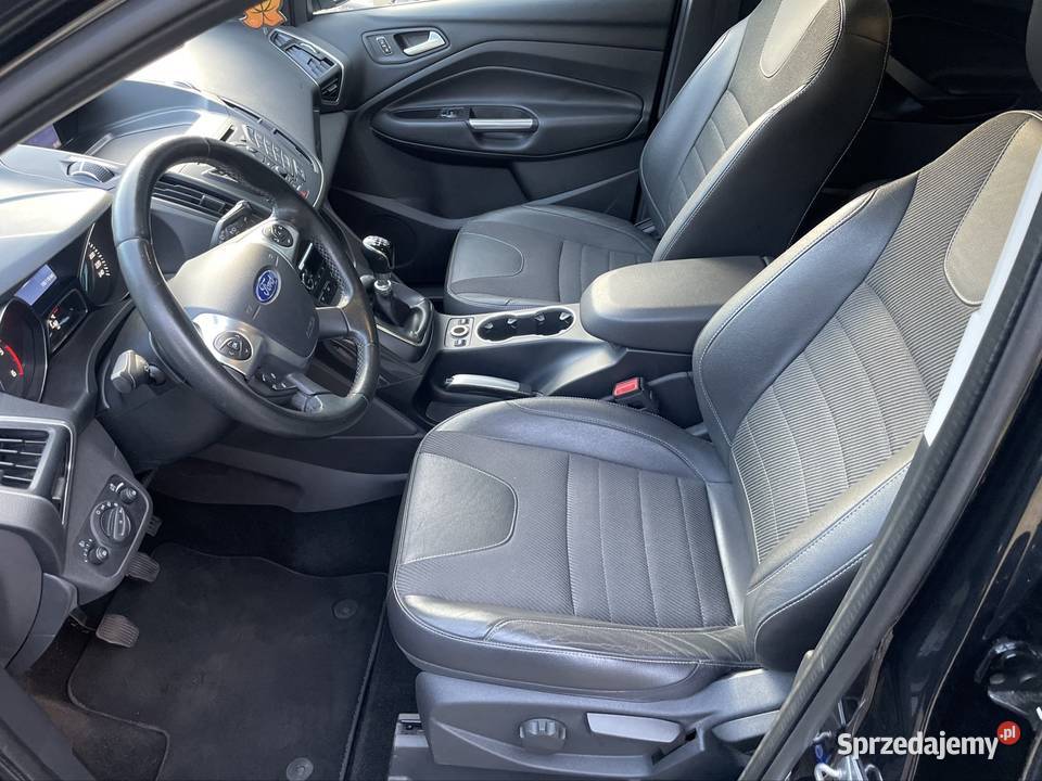 Ford kuga 4x4 2015 180 Skóra Navi Alu Park pilot ASR (kontrola trakcji)