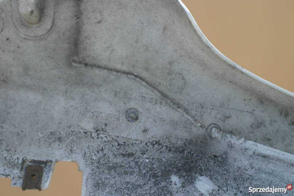 MAN TGL TGA OSŁONA NAKŁADKA SŁUPKA PRAWA SPRAWNA Bieleń