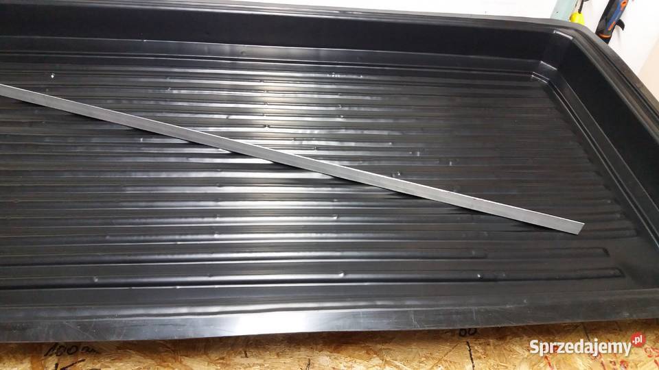 Kuweta o wym zewn140x770x9 wewn136x66x9 dolnośląskie Wrocław sprzedam