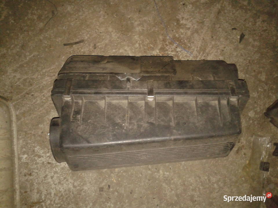 obudowa filtra powietrza BMW M30B35 e32 e34 e30 Przemyśl