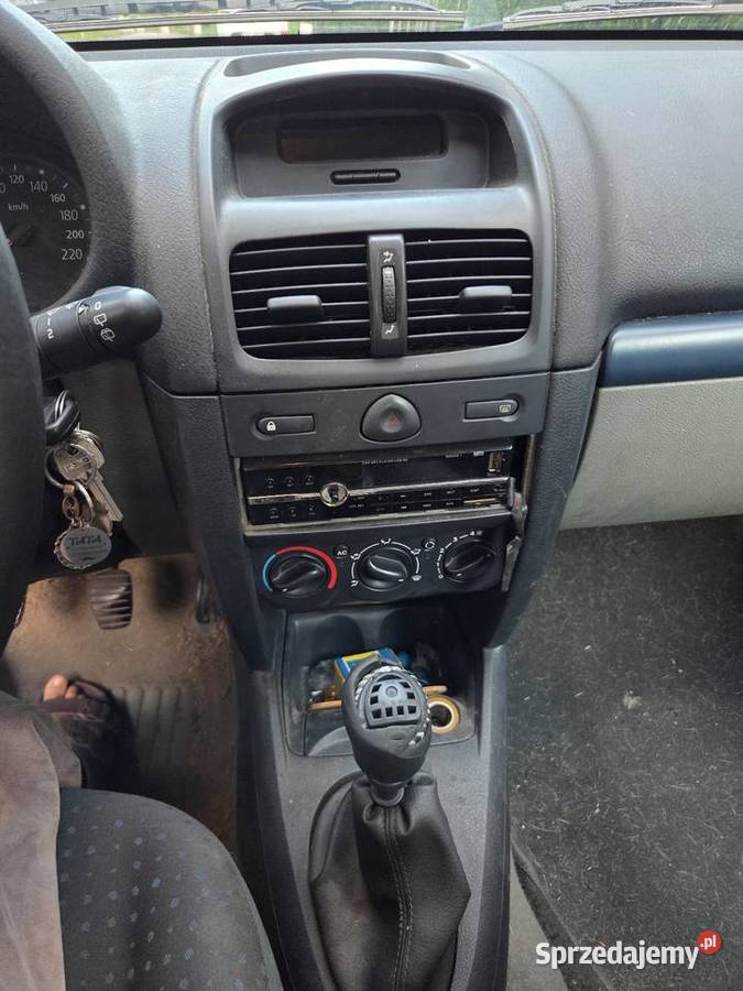 Renault Clio 1149cm3 mazowieckie Brwinów