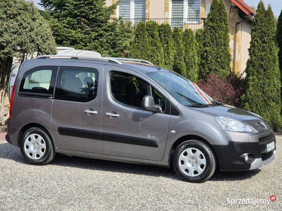 Peugeot Partner 2010r 16HDI Świeżo Sprowadzony serwisowany w ASO Radom