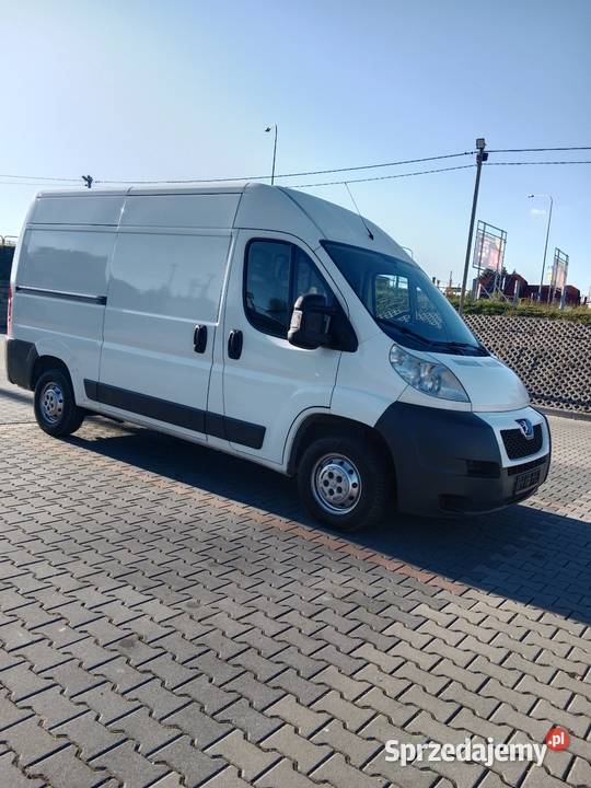 Sprzedam samochód dostawczy 2200cm3 śląskie Częstochowa