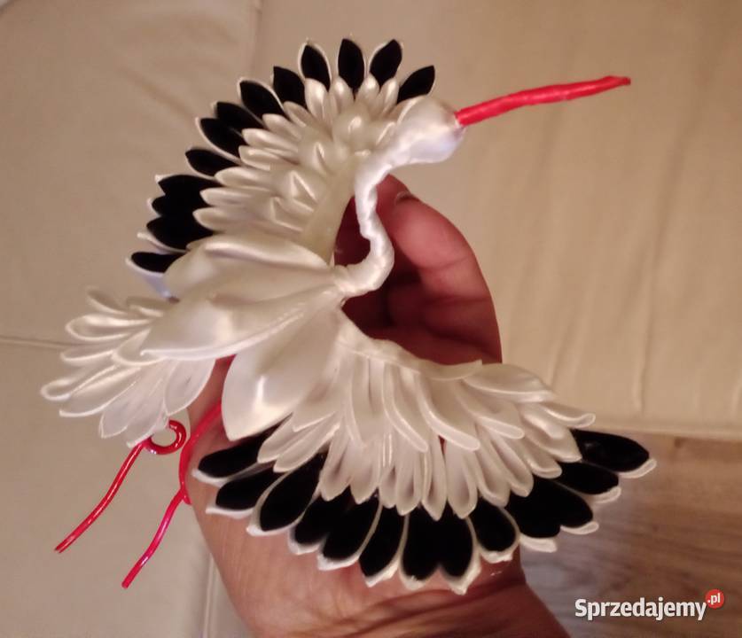 Ozdoby z wstążki Bronno