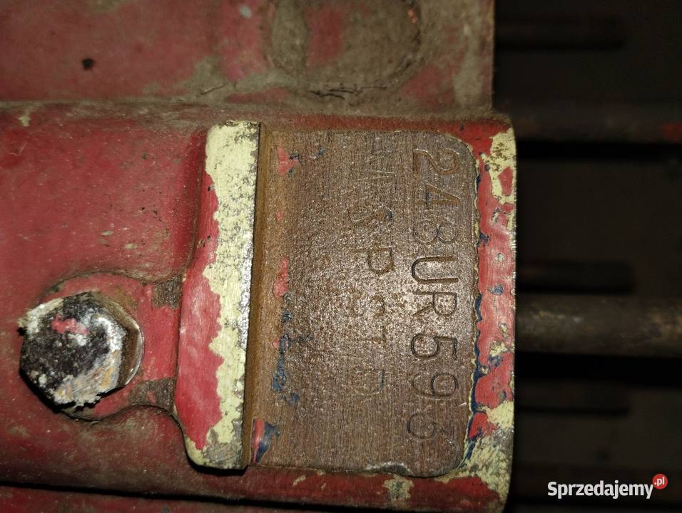 Silnik Perkins 4248 część Charsznica