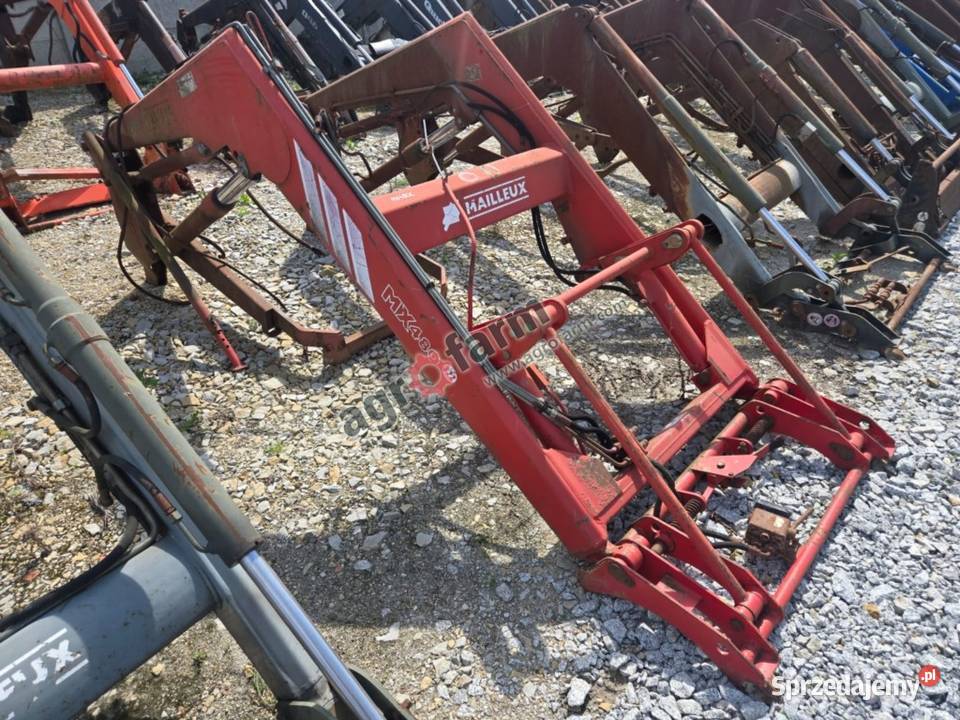 Ładowacz czołowy Mailleux MX 480 Osprzęt roboczy Byków