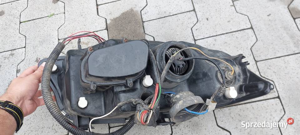 LAMPA LEWY PRZÓD XENON BMW E90 Malbork
