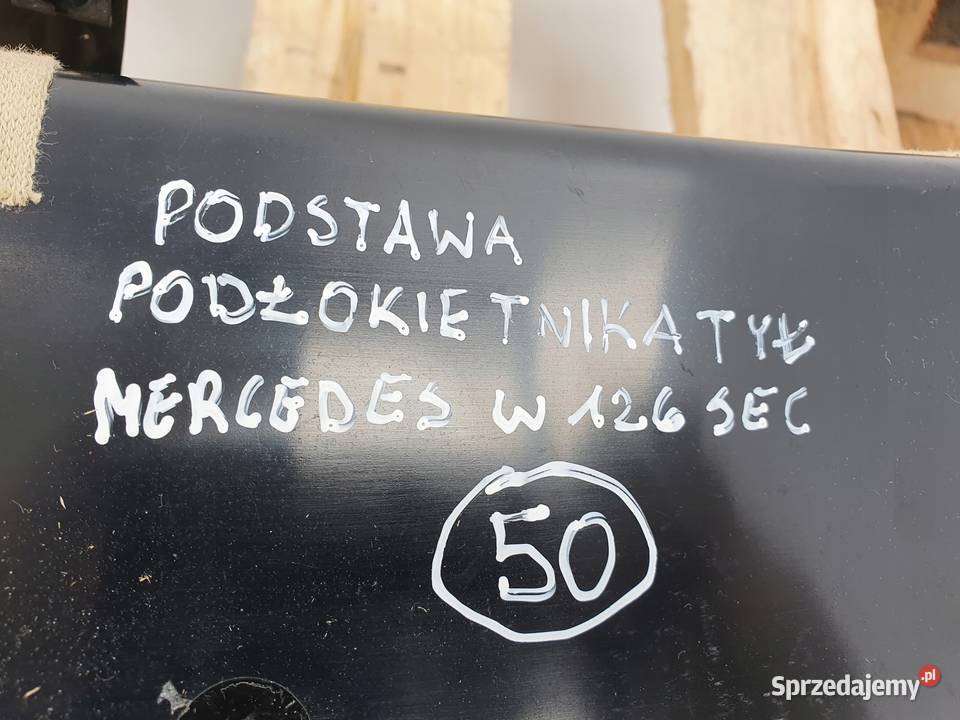 Mercedes W126 C126 SEC COUPE TYLNY PODŁOKIETNIK Rudka