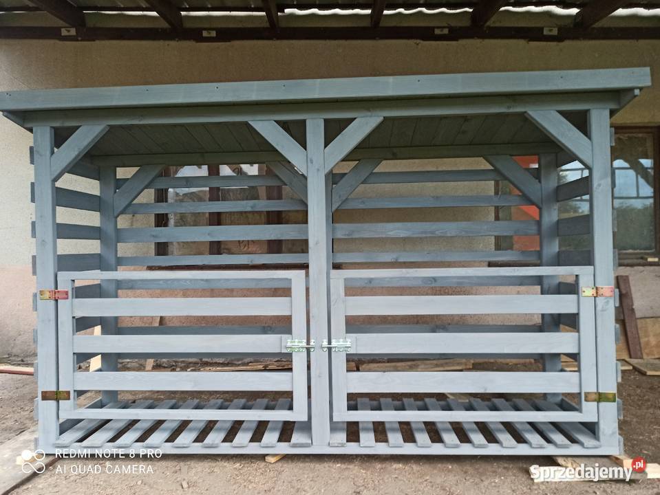 Drewutnia składzik na drewno Woźniki