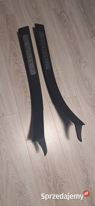 DODGE RAM 1500 V GENLISTWA PROGOWA P6WC7A1X7AA Rybnik